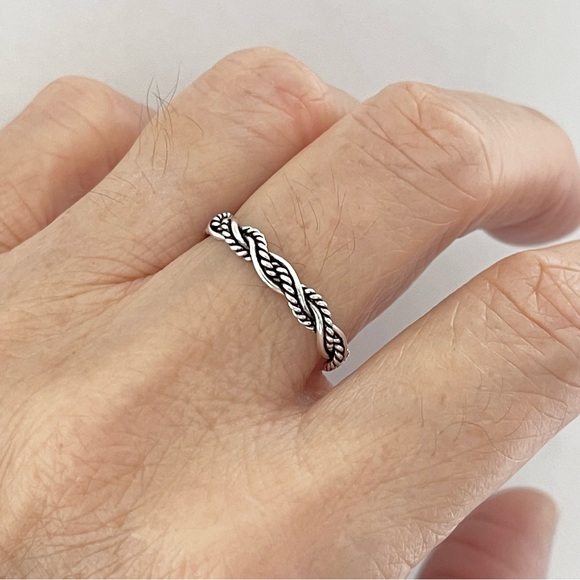 Sterling Silver Unisex Twisted Rope Ring, Silver Band, Braid Rings, Stackable - Picture 2 of 13